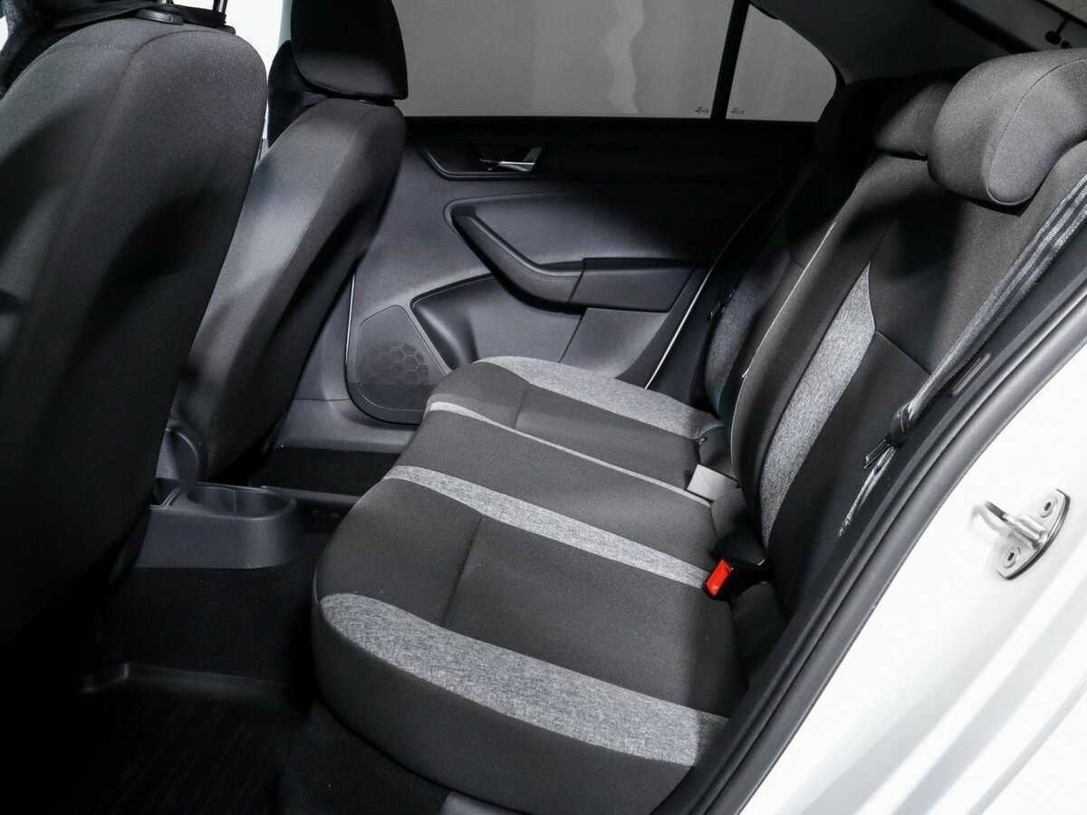 Б/У Шкода Рапид 2021 года. Фото: #6