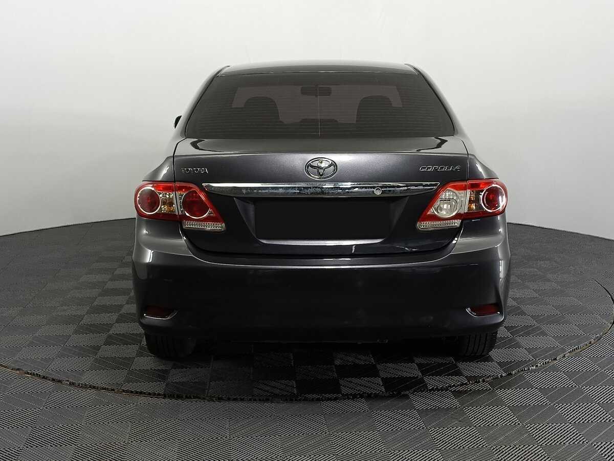 Б/У Тойота Королла 2012 года. Фото: #5