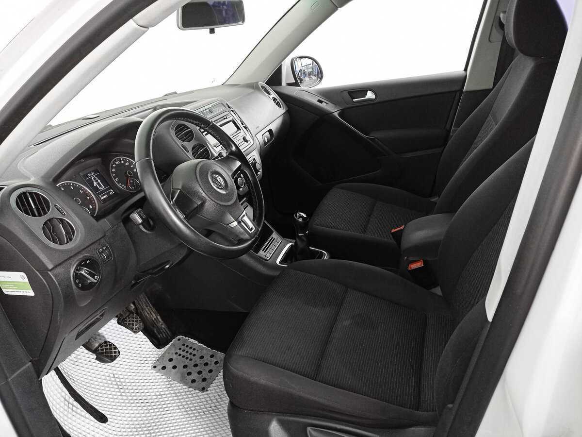 Б/У Фольксваген Тигуан 2013 года. Фото: #15