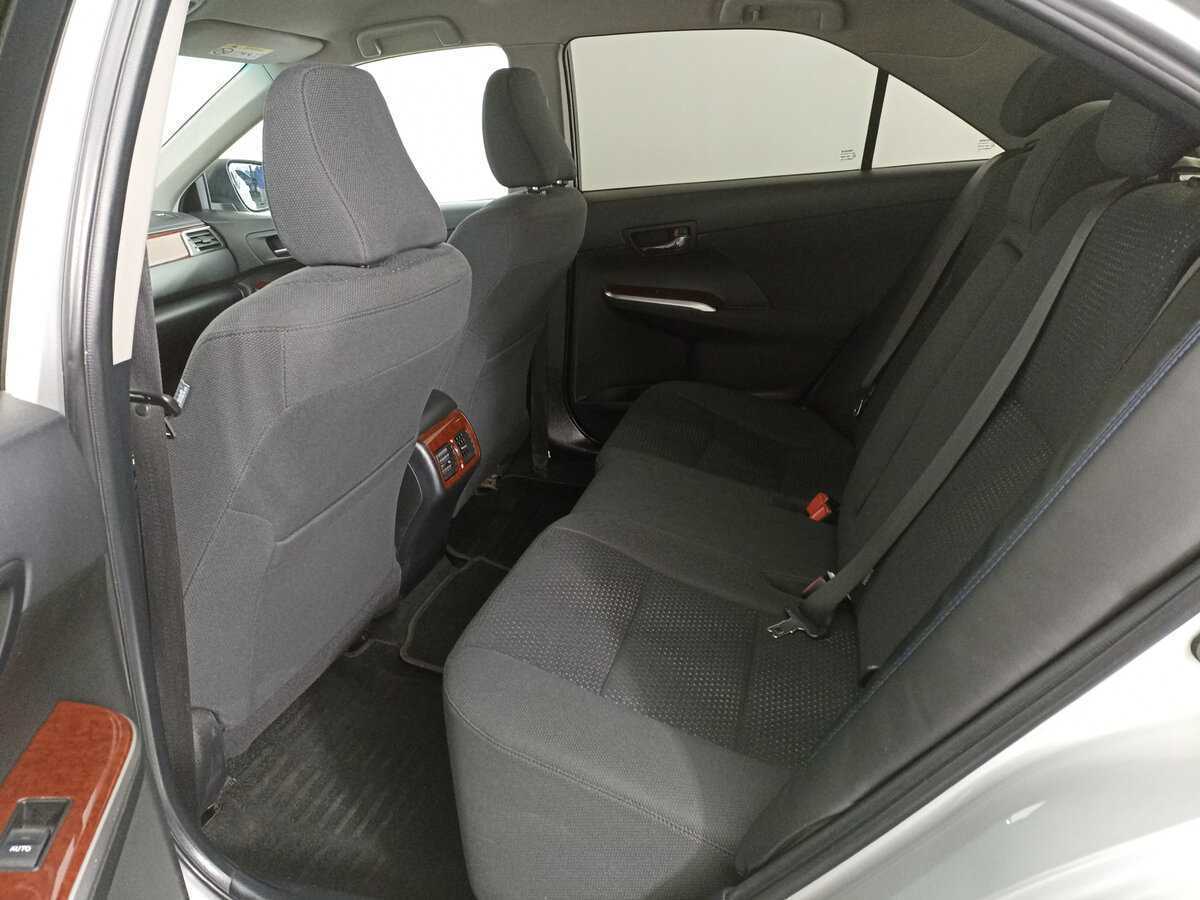 Б/У Тойота Камри 2013 года. Фото: #11