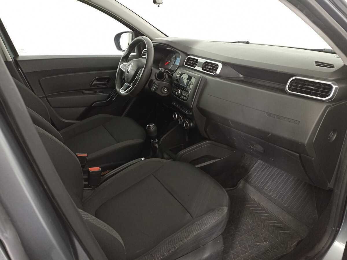 Б/У Рено Дастер 2021 года. Фото: #8