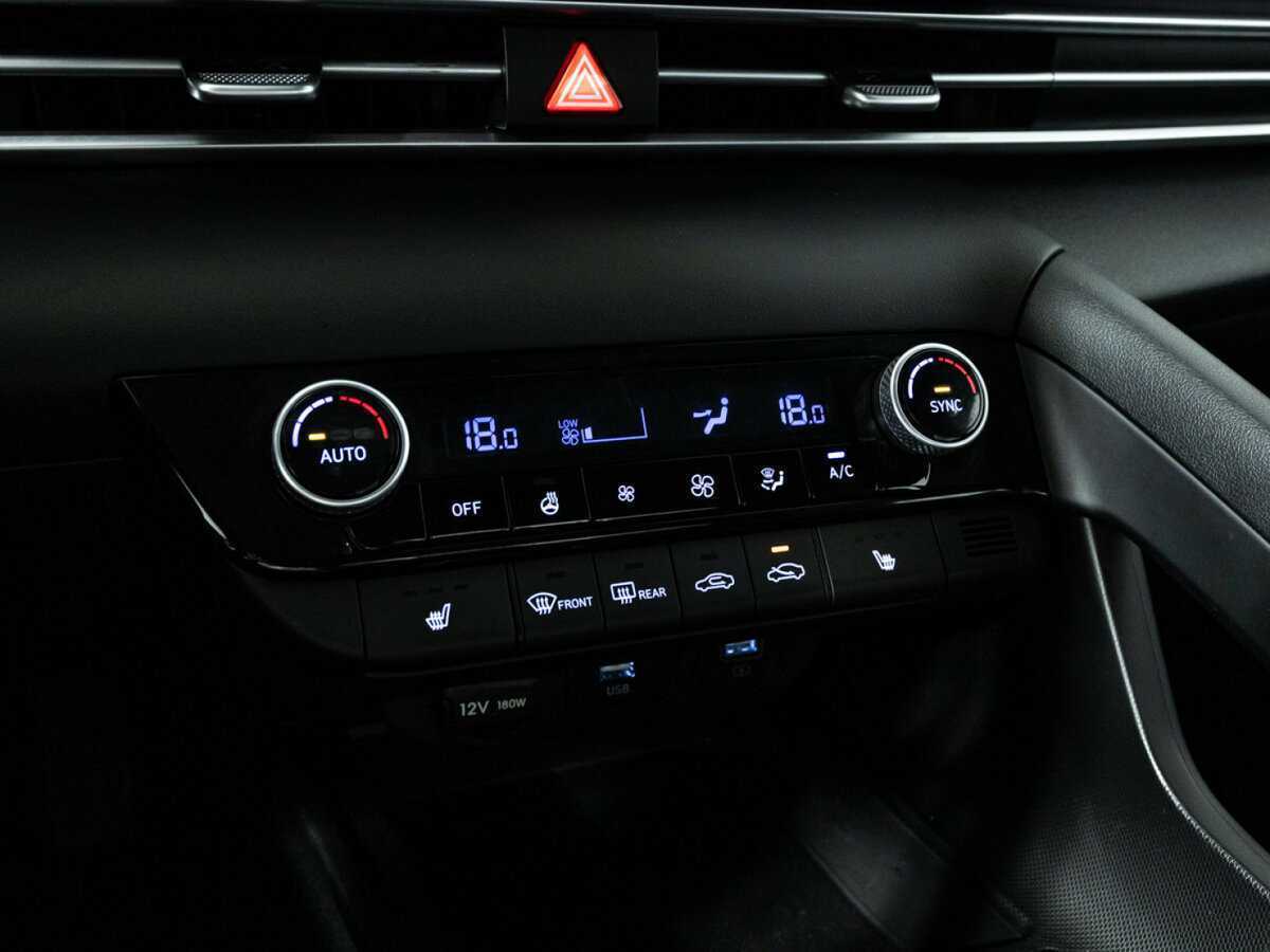 Hyundai Elantra 2023 года с пробегом. Фото: #16