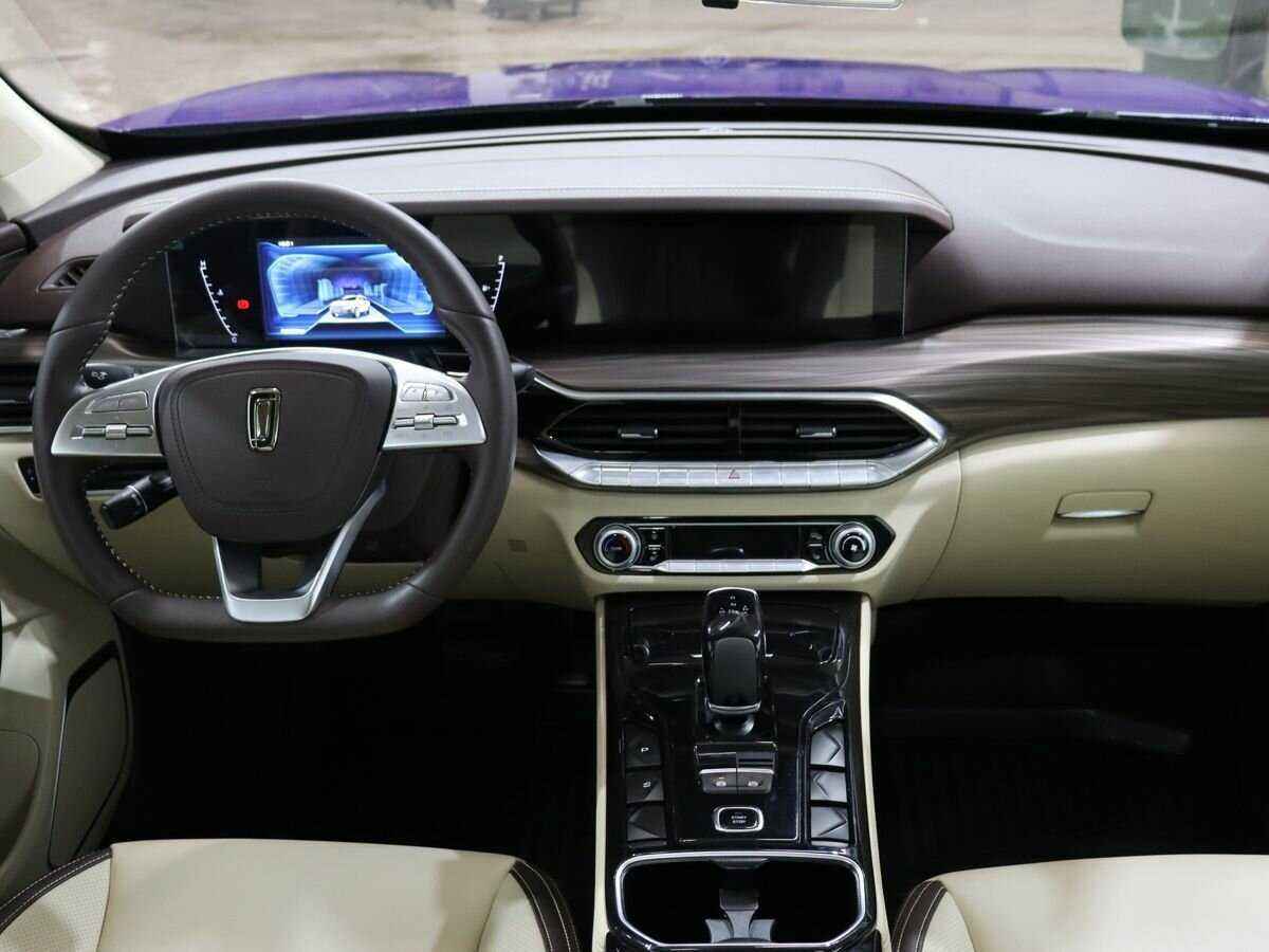 FAW Bestune T77 2023 года с пробегом. Фото: #12