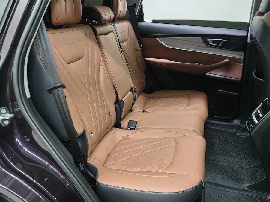 Chery Tiggo 8 Pro Max 2023 года с пробегом. Фото: #8