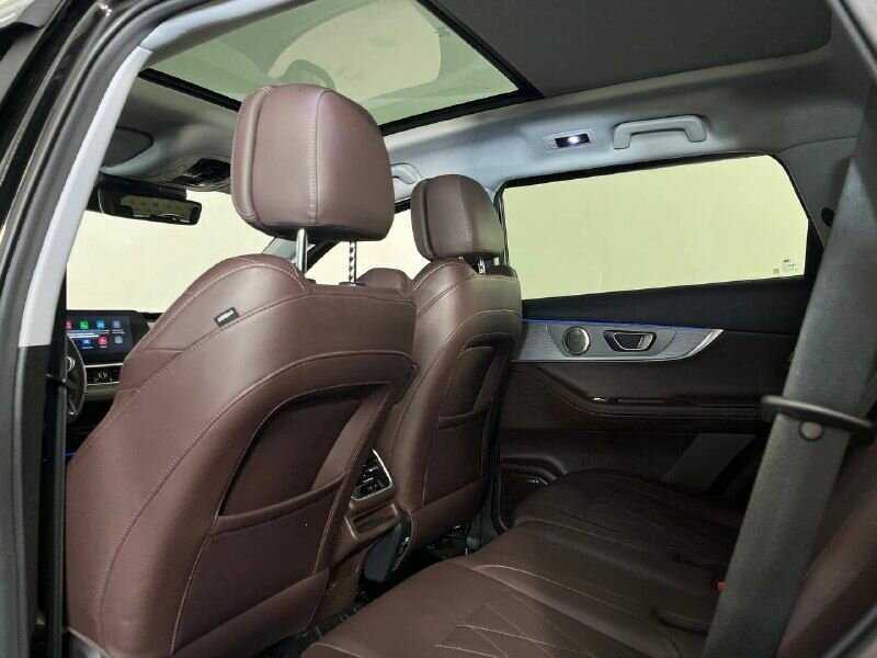 Chery Tiggo 8 Pro Max 2023 года с пробегом. Фото: #8