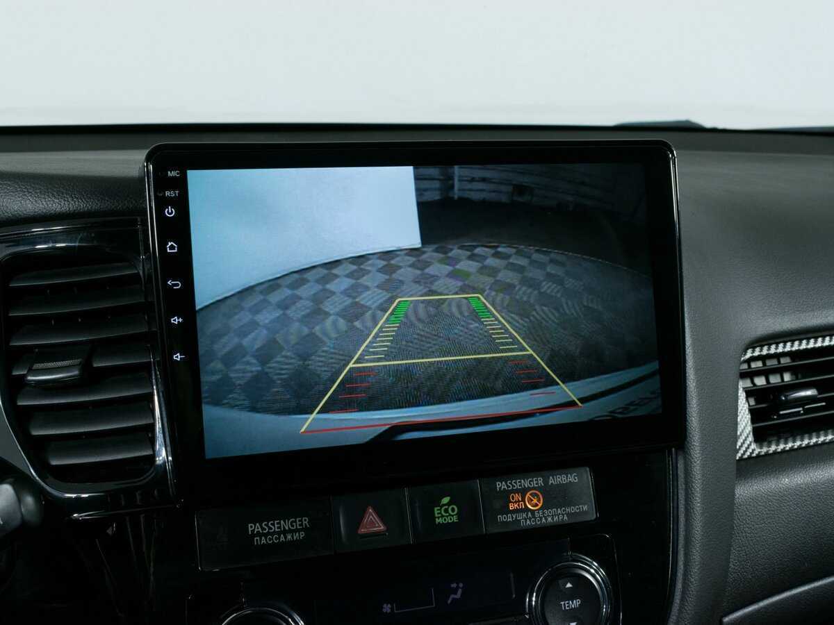 Б/У Митсубиши Оутлэндер 2013 года. Фото: #16