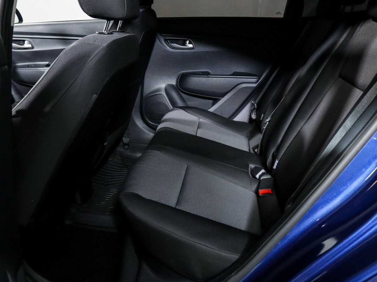 Kia Rio 2021 года с пробегом. Фото: #6