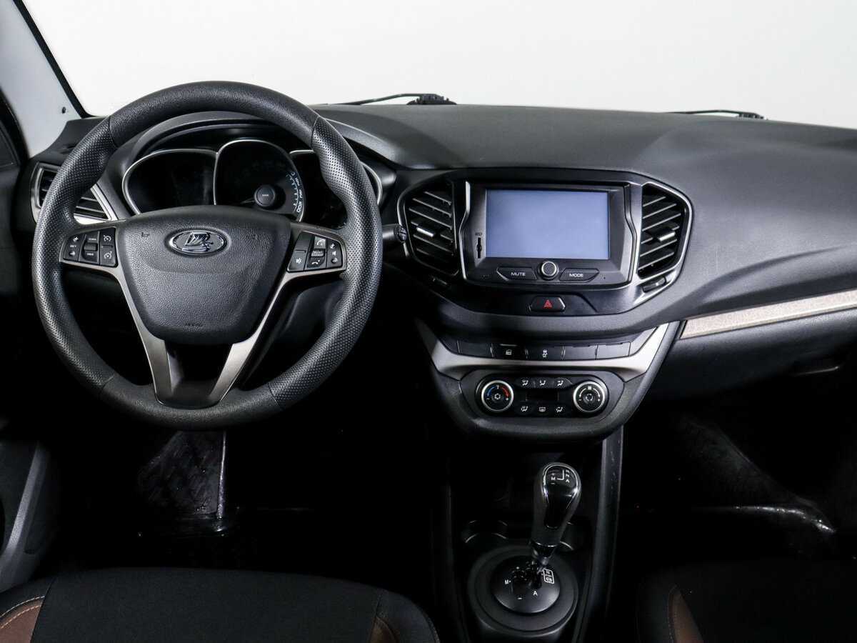 Б/У Лада (ВАЗ) Веста 2016 года. Фото: #11