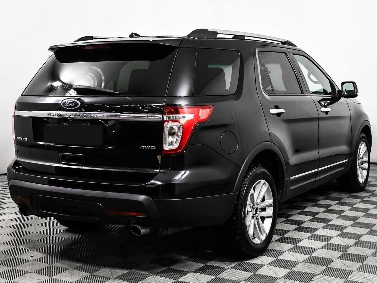 Ford Explorer 2014 года с пробегом. Фото: #4