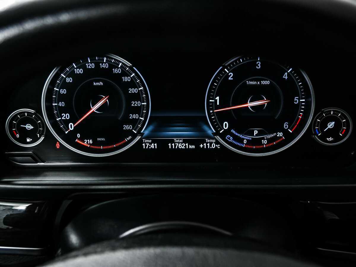 BMW 5 серии 2016 года с пробегом. Фото: #9