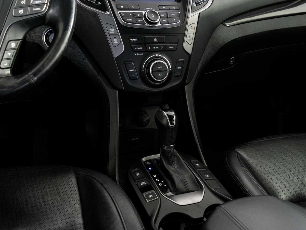 Б/У Хендай Санта Фе 2013 года. Фото: #11