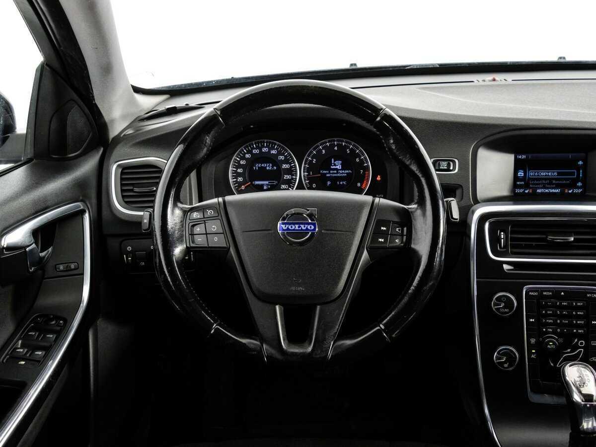 Б/У Вольво С60 2012 года. Фото: #9