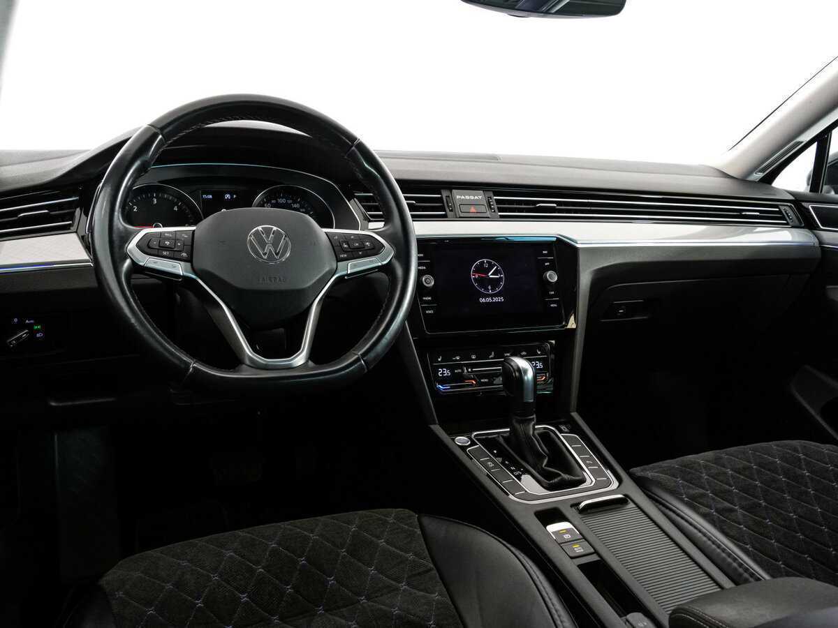 Volkswagen Passat 2020 года с пробегом. Фото: #9