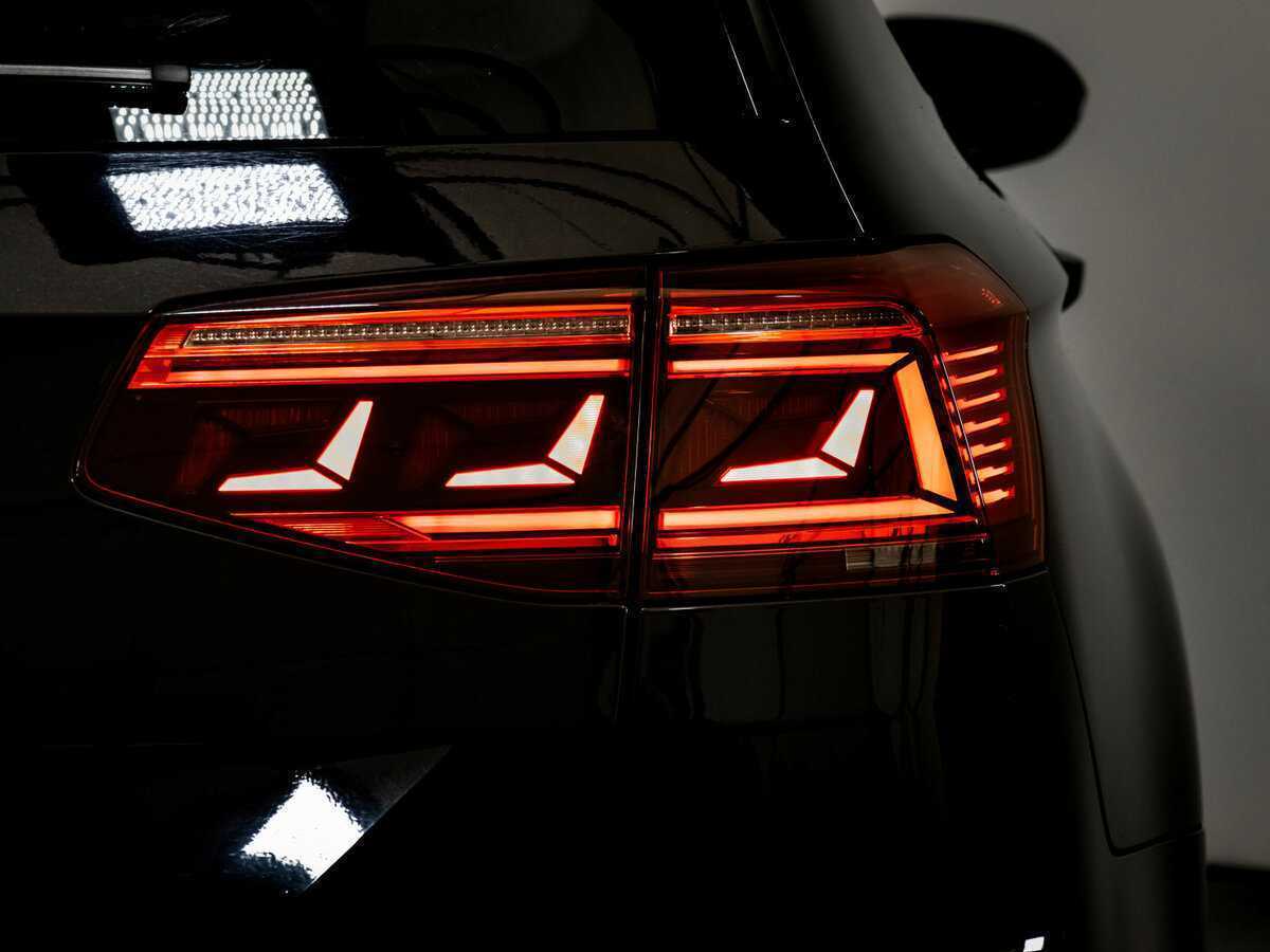 Volkswagen Passat 2020 года с пробегом. Фото: #15