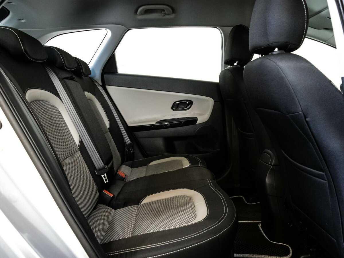 Б/У Киа Сид 2017 года. Фото: #15