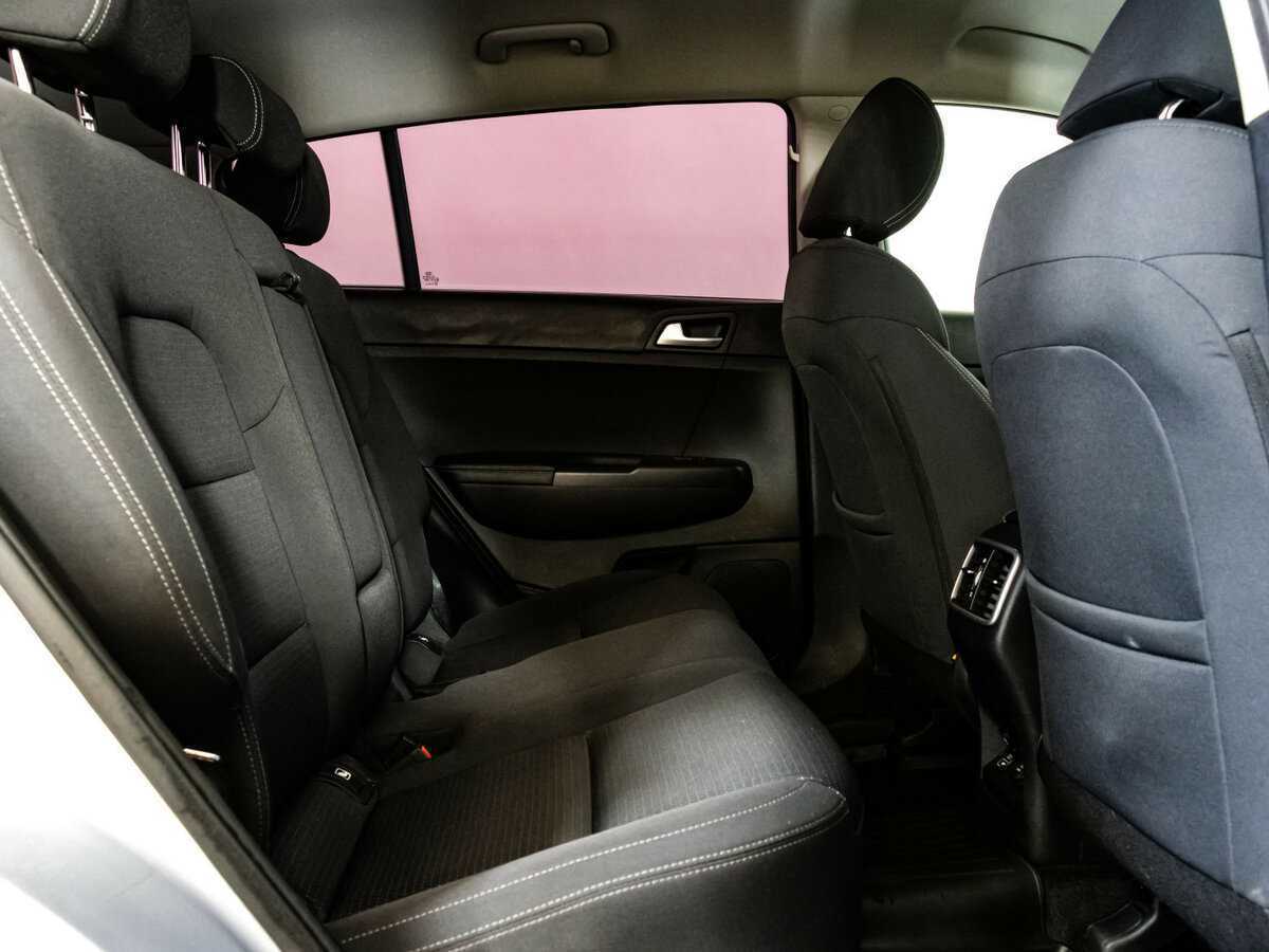 Б/У Киа Спортейдж 2016 года. Фото: #9