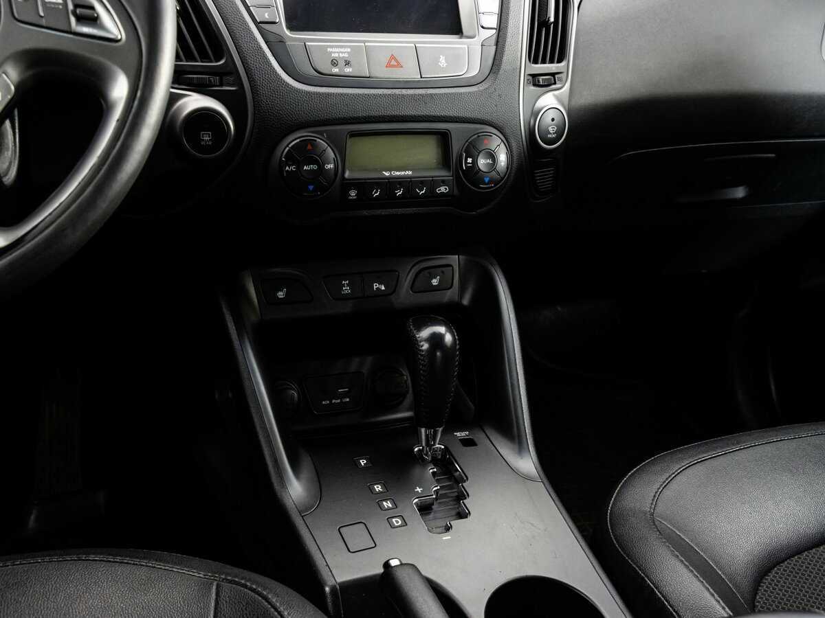 Б/У Хендай ай-икс35 2015 года. Фото: #14