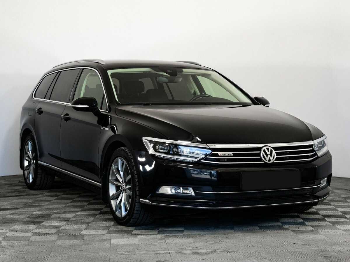 Volkswagen Passat 2018 года с пробегом. Фото: #2