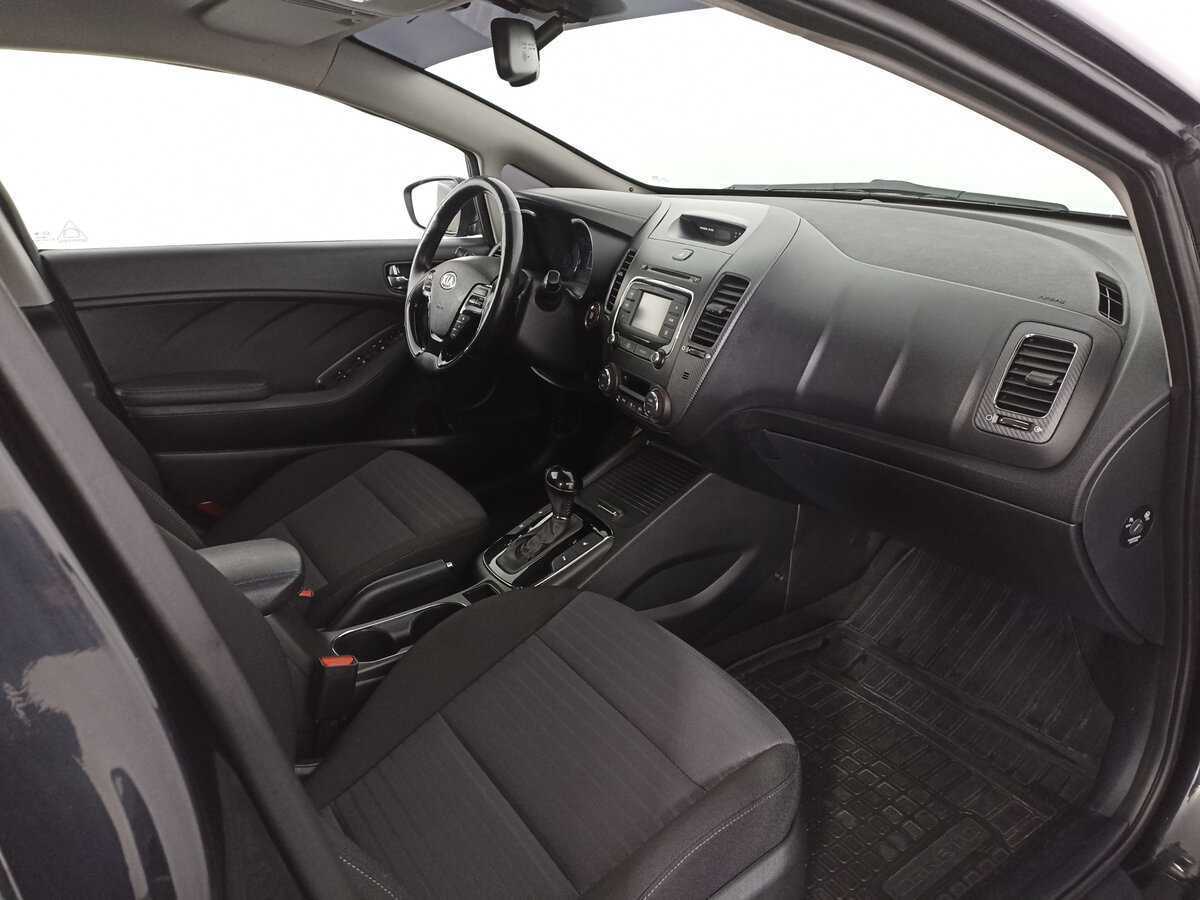 Б/У Киа Церато 2018 года. Фото: #8