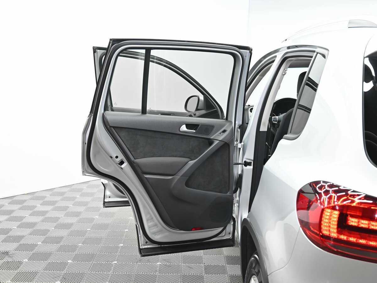 Б/У Фольксваген Тигуан 2016 года. Фото: #5