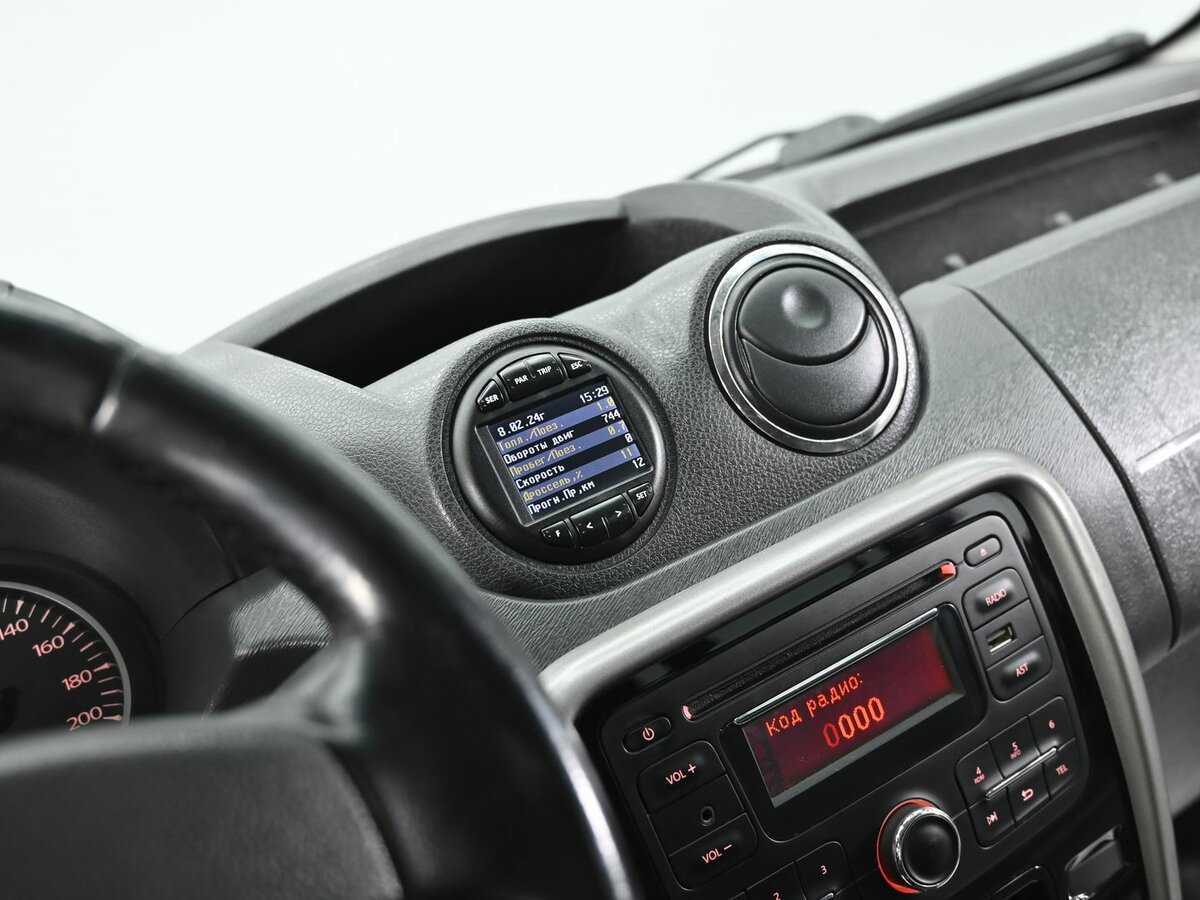 Б/У Рено Дастер 2014 года. Фото: #7