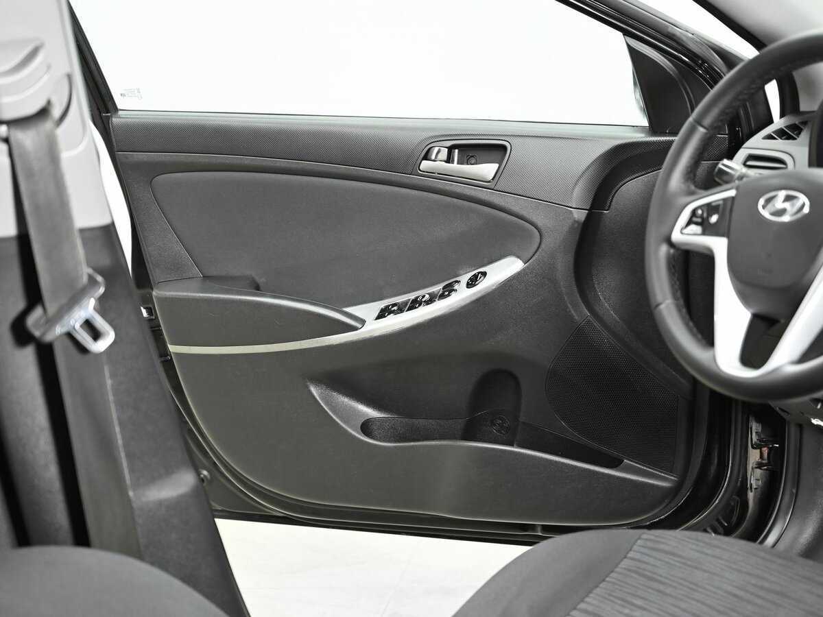 Б/У Хендай Солярис 2015 года. Фото: #4