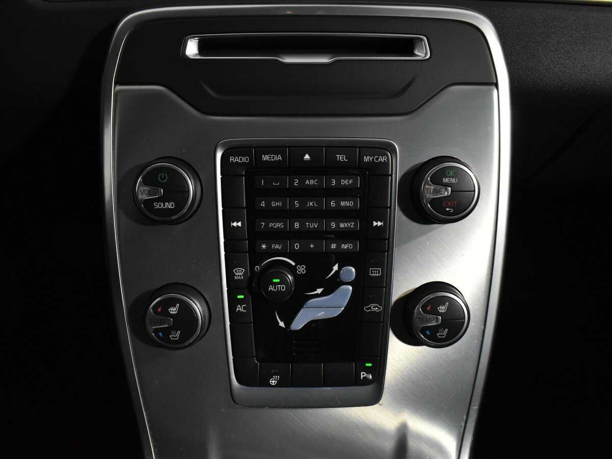 Б/У Вольво С80 2014 года. Фото: #14