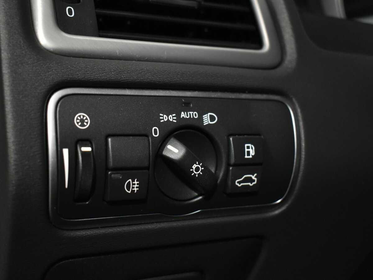 Б/У Вольво С80 2014 года. Фото: #18