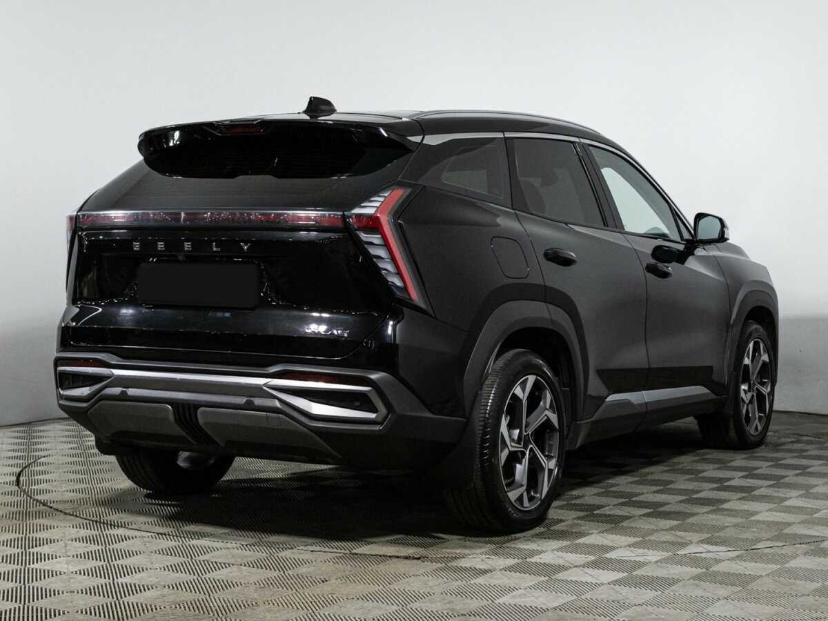 Geely Atlas 2024 года с пробегом. Фото: #4