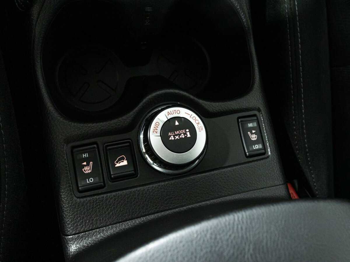 Б/У Ниссан Икс-Трейл 2017 года. Фото: #19