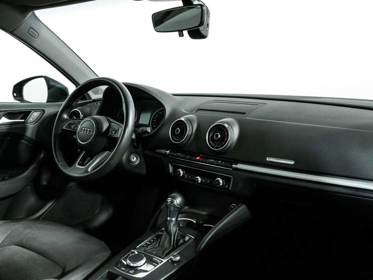 Audi A3 2018 года с пробегом. Фото: #8