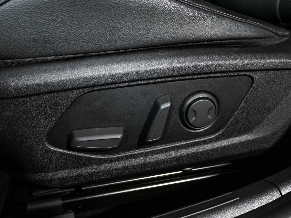 Hyundai Elantra 2021 года с пробегом. Фото: #15