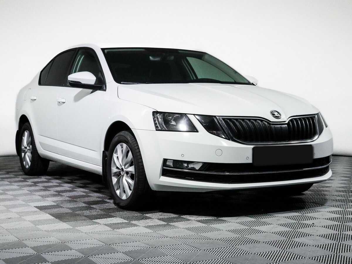 Skoda Octavia 2019 года с пробегом. Фото: #2