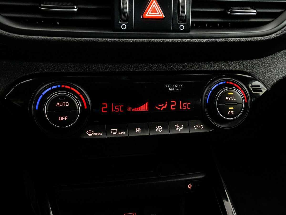 Б/У Киа Церато 2018 года. Фото: #12