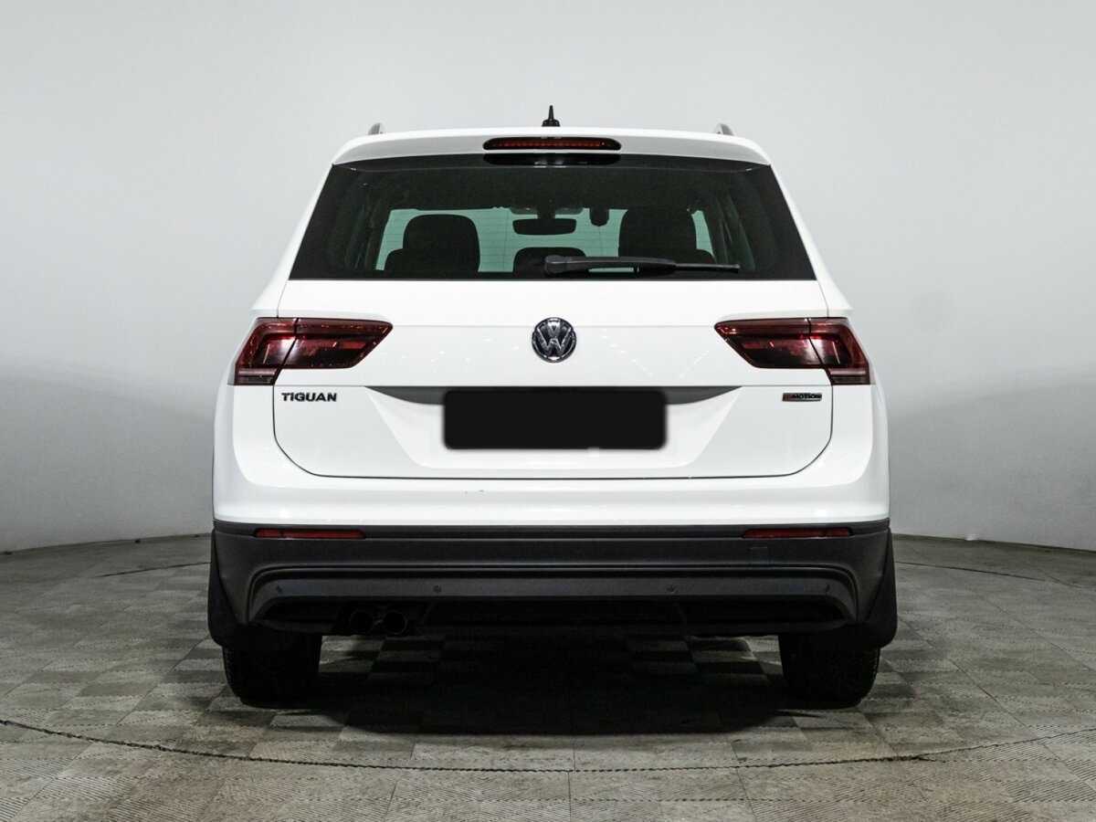 Volkswagen Tiguan 2018 года с пробегом. Фото: #5