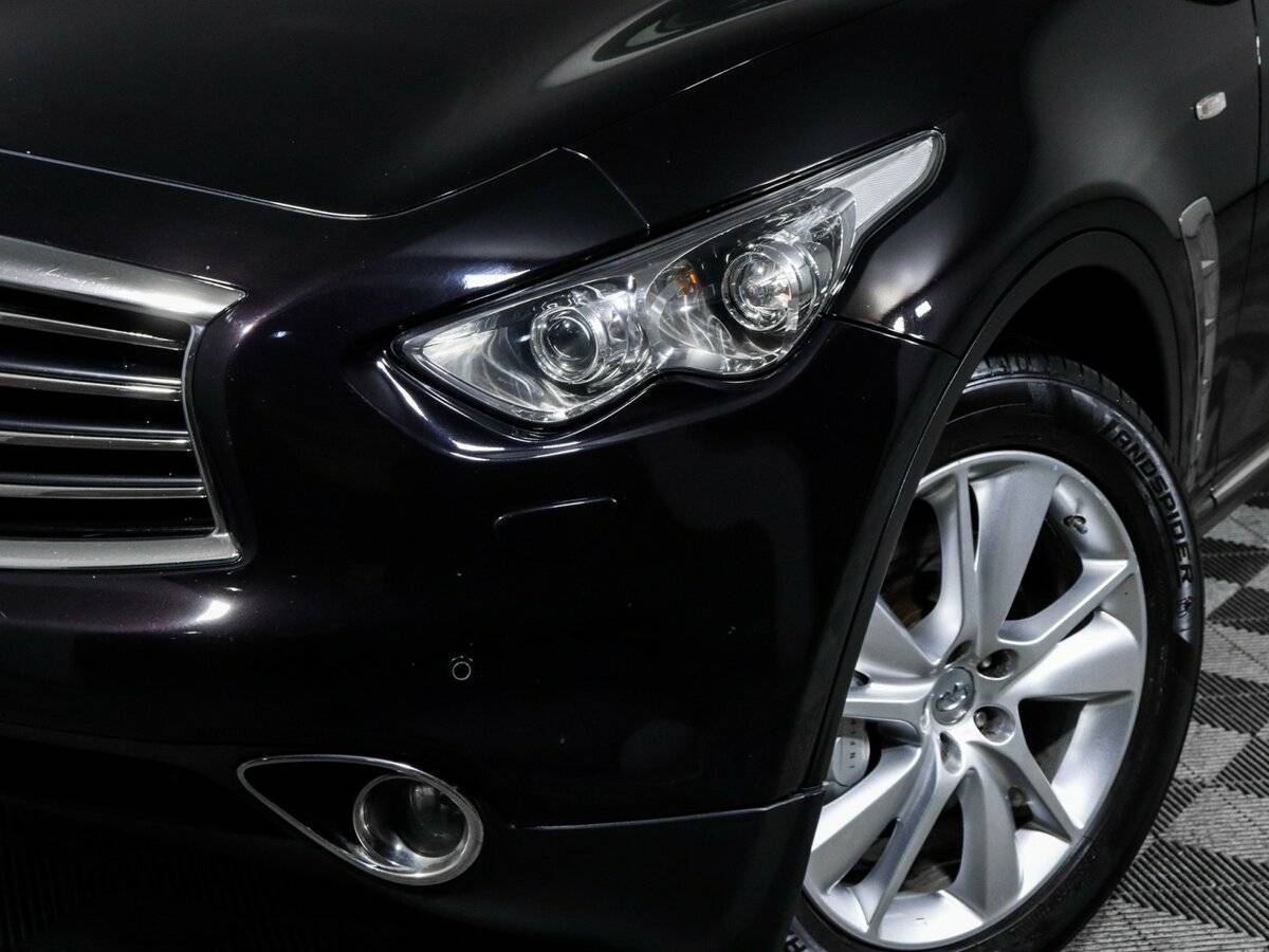 Infiniti FX 2013 года с пробегом. Фото: #10