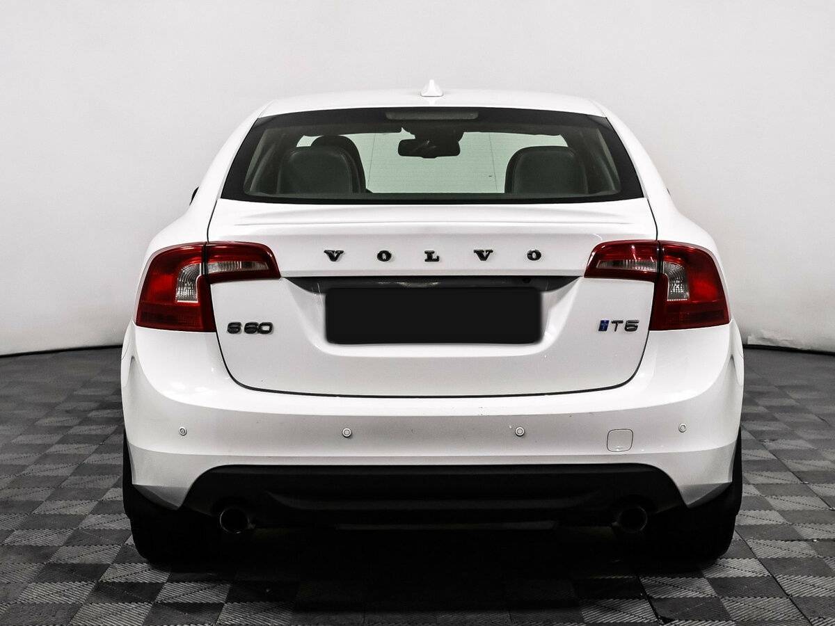 Б/У Вольво С60 2012 года. Фото: #5