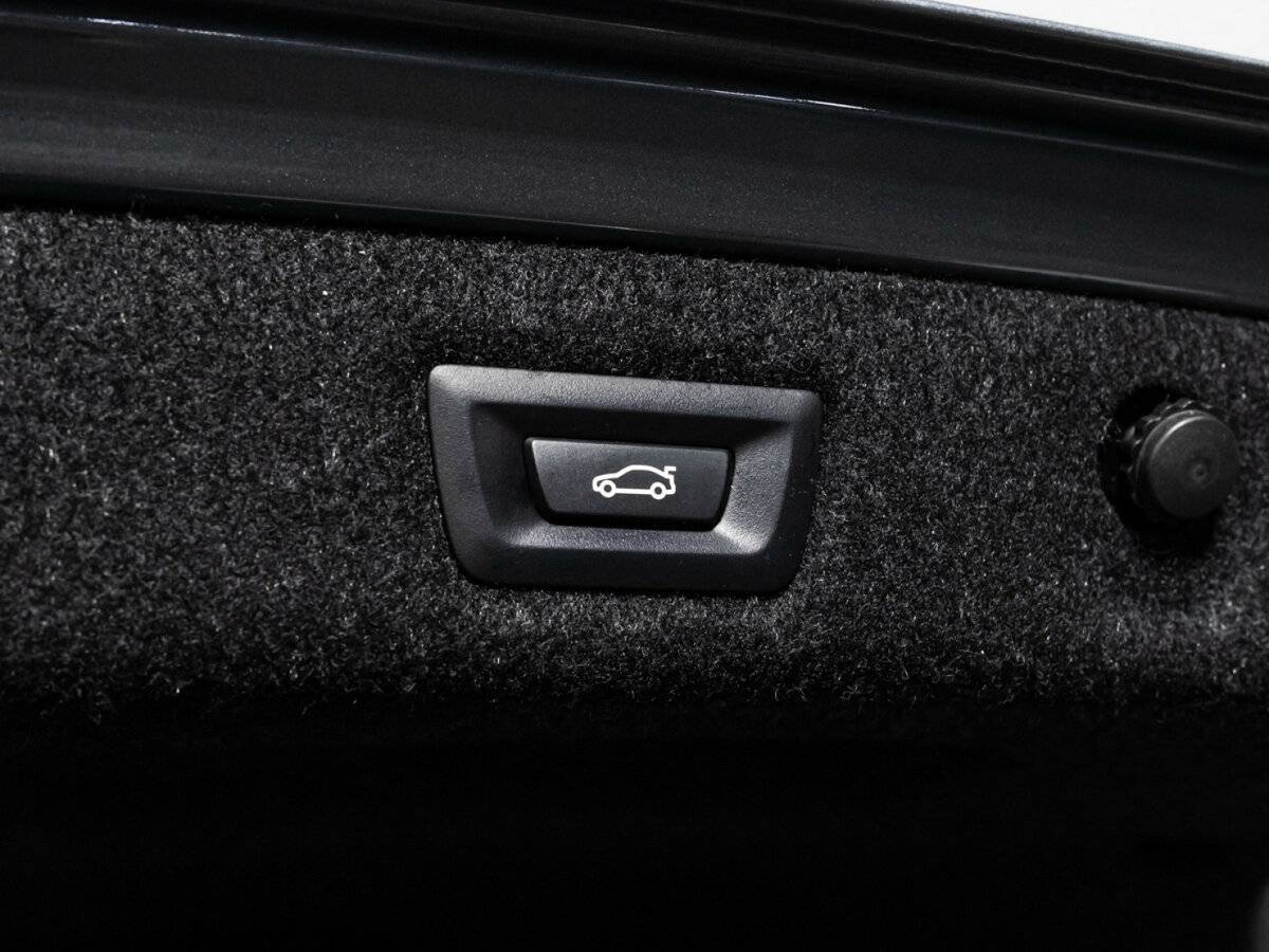 BMW 5 серии 2017 года с пробегом. Фото: #15