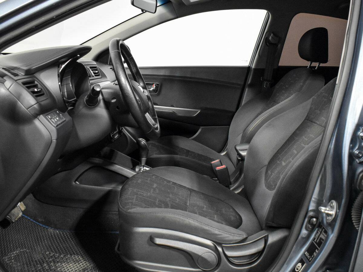 Б/У Киа Рио 2013 года. Фото: #9