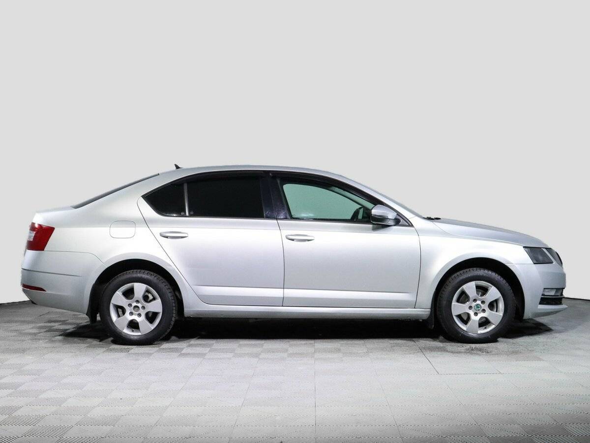 Skoda Octavia 2017 года с пробегом. Фото: #3