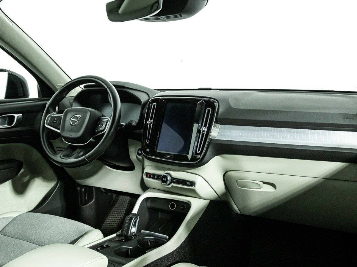 Volvo XC40 2018 года с пробегом. Фото: #8