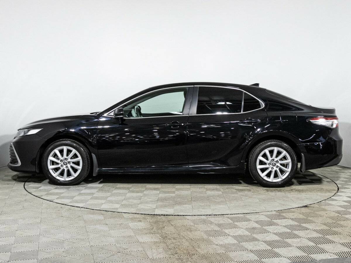 Toyota Camry 2021 года с пробегом. Фото: #7