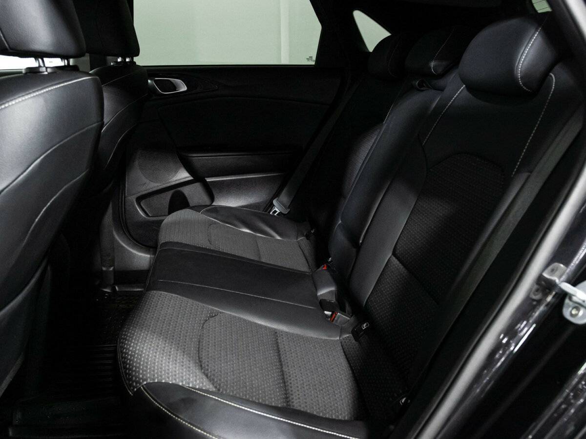 Б/У Киа Сид 2019 года. Фото: #9