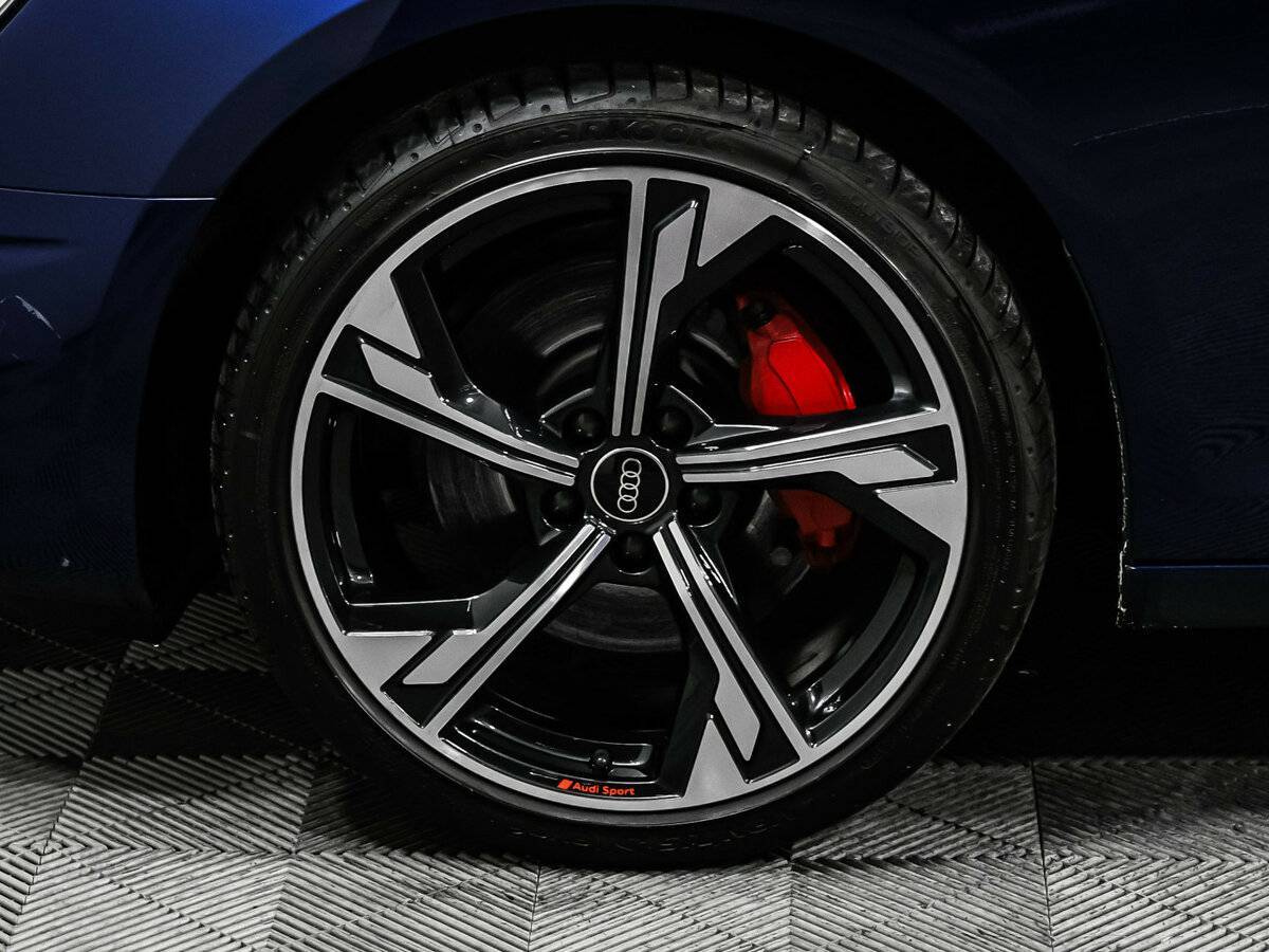 Audi A4 2020 года с пробегом. Фото: #16