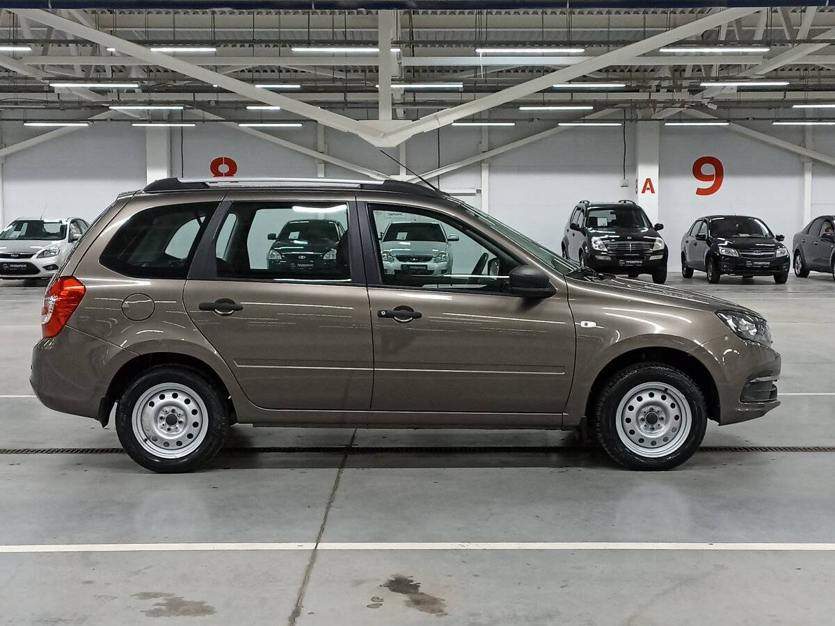 Б/У Лада (ВАЗ) Гранта 2019 года. Фото: #3