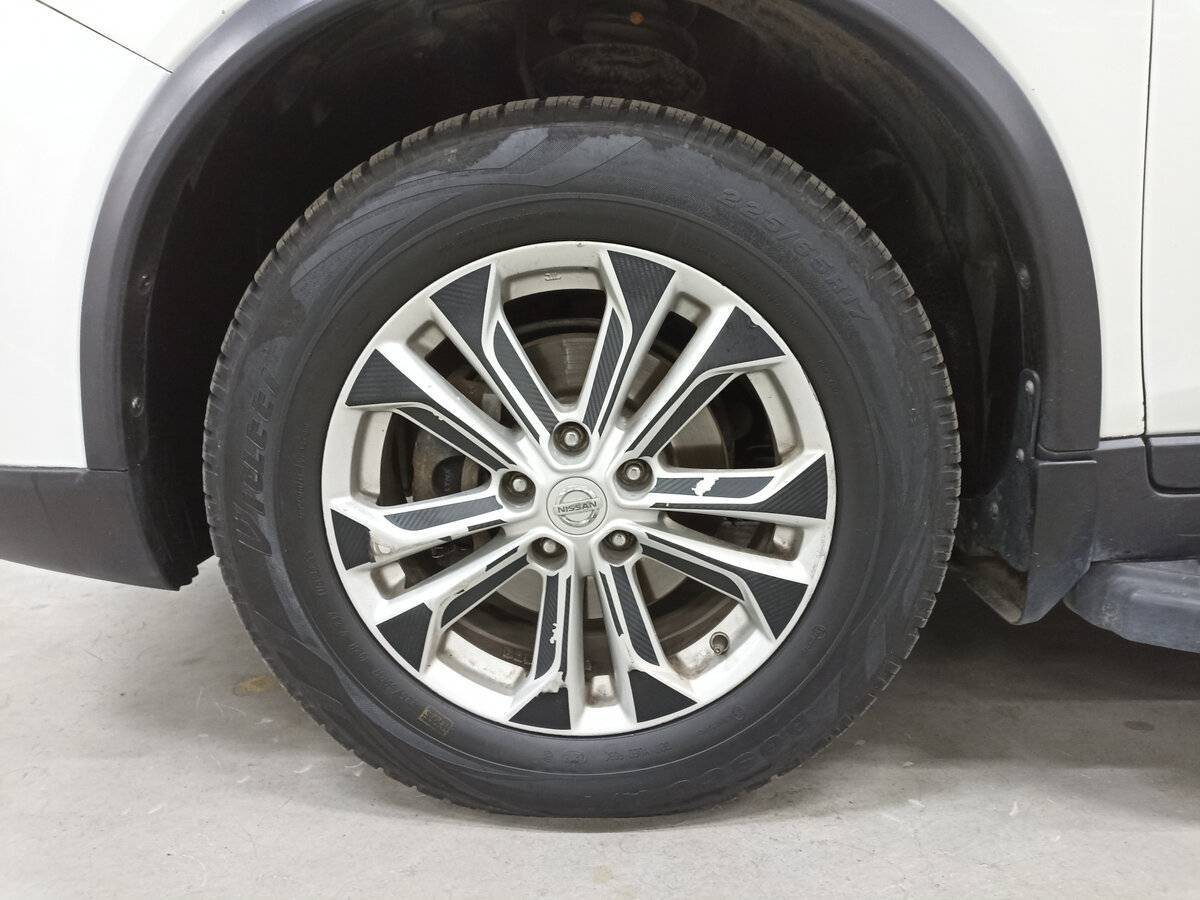 Б/У Ниссан Икс-Трейл 2016 года. Фото: #17