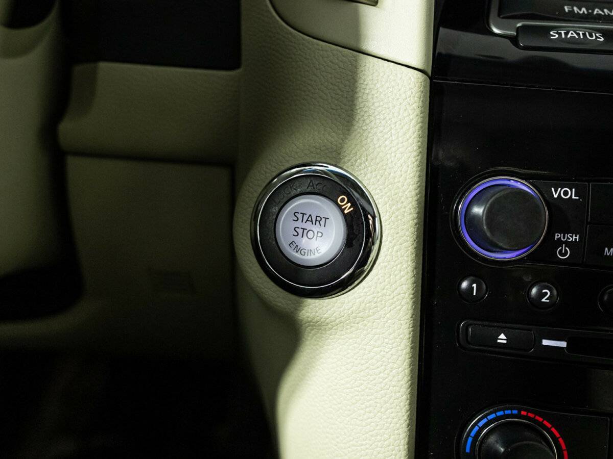 Infiniti FX 2012 года с пробегом. Фото: #20