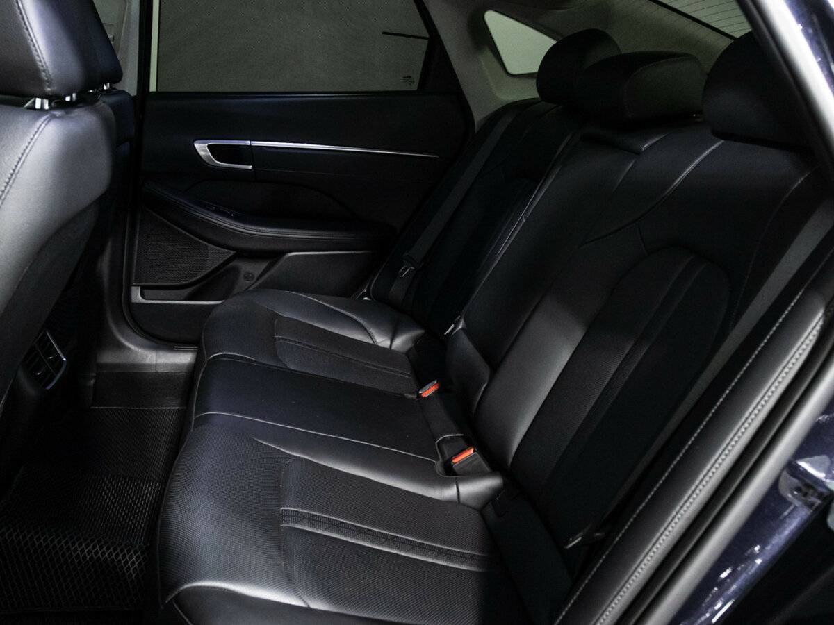 Hyundai Sonata 2020 года с пробегом. Фото: #9