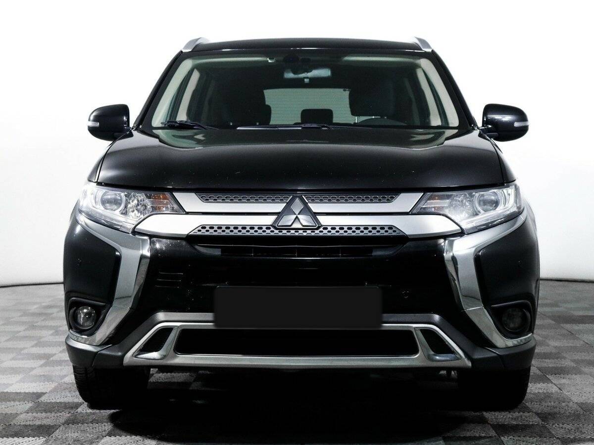 Mitsubishi Outlander 2019 года с пробегом. Фото: #1