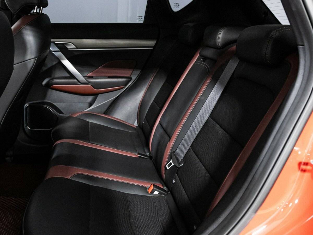 Geely Coolray 2021 года с пробегом. Фото: #9